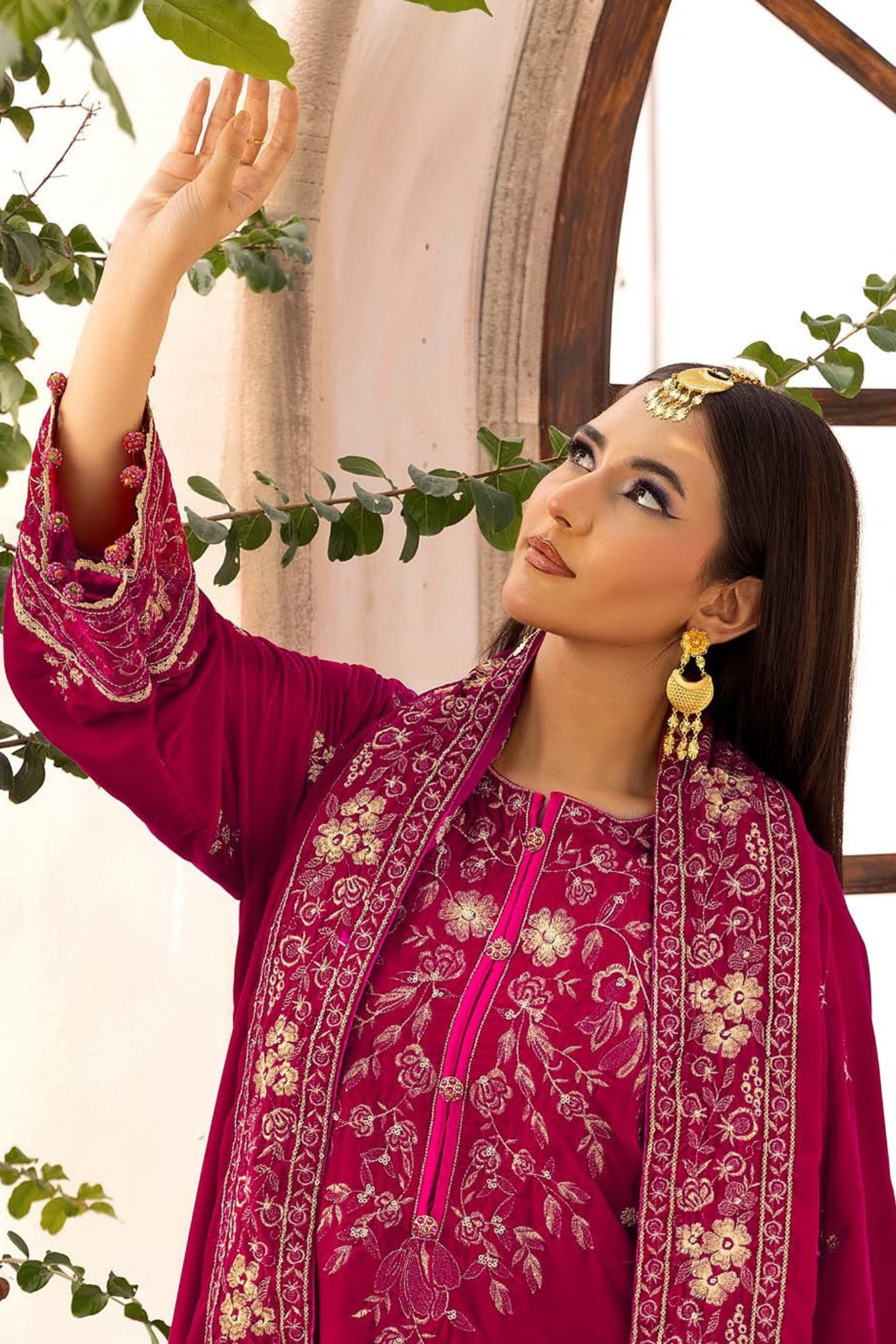 NOOR BY MAHEES D-01