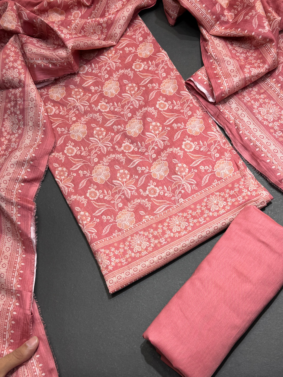 Bin Saeed Printed Lawn Unstitched 3 Piece Suit - D-79