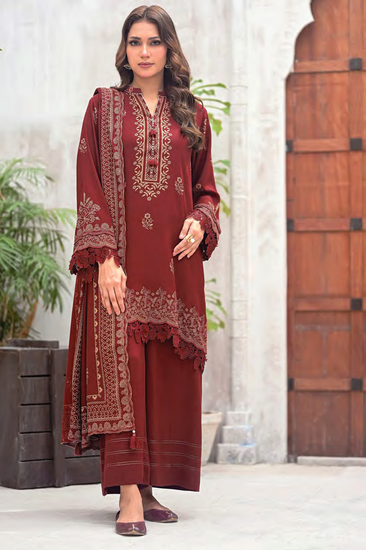 Lakhany Printed Pashmina Unstitched 3 Piece Suit,D-10