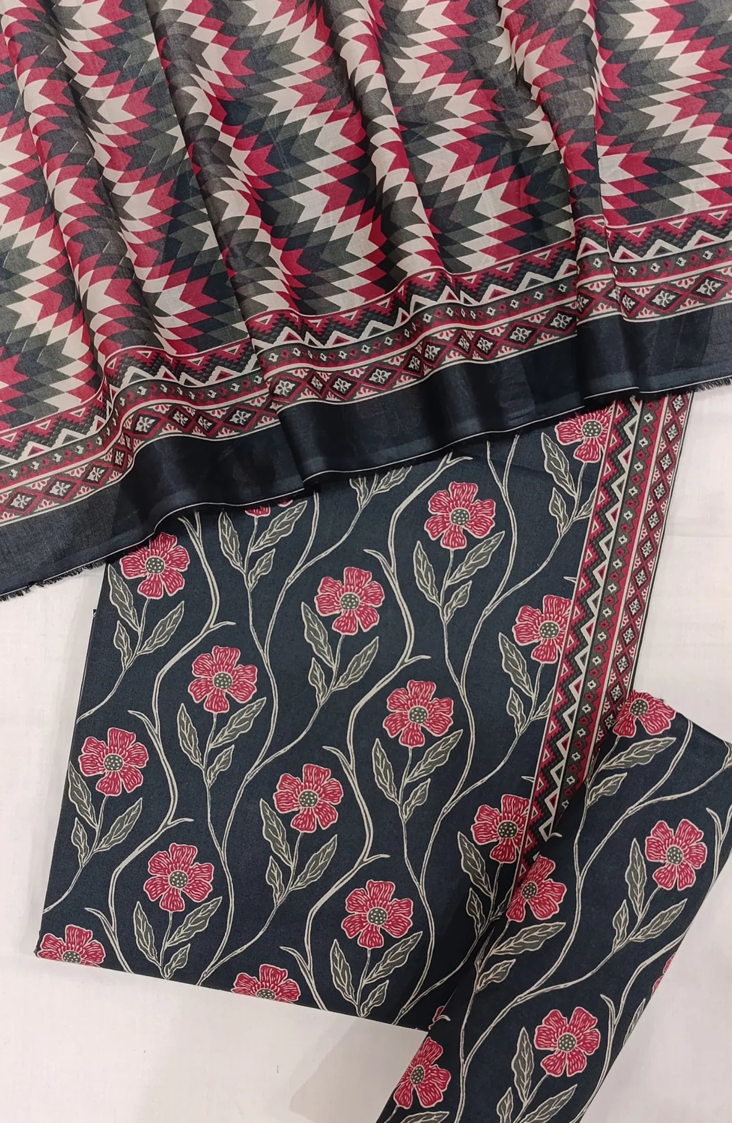 Bin Saeed Digital Printed Cotton Cambric Unstitched 3 Piece Suit - Design-39- BS25DCC - blue - Summer Collection