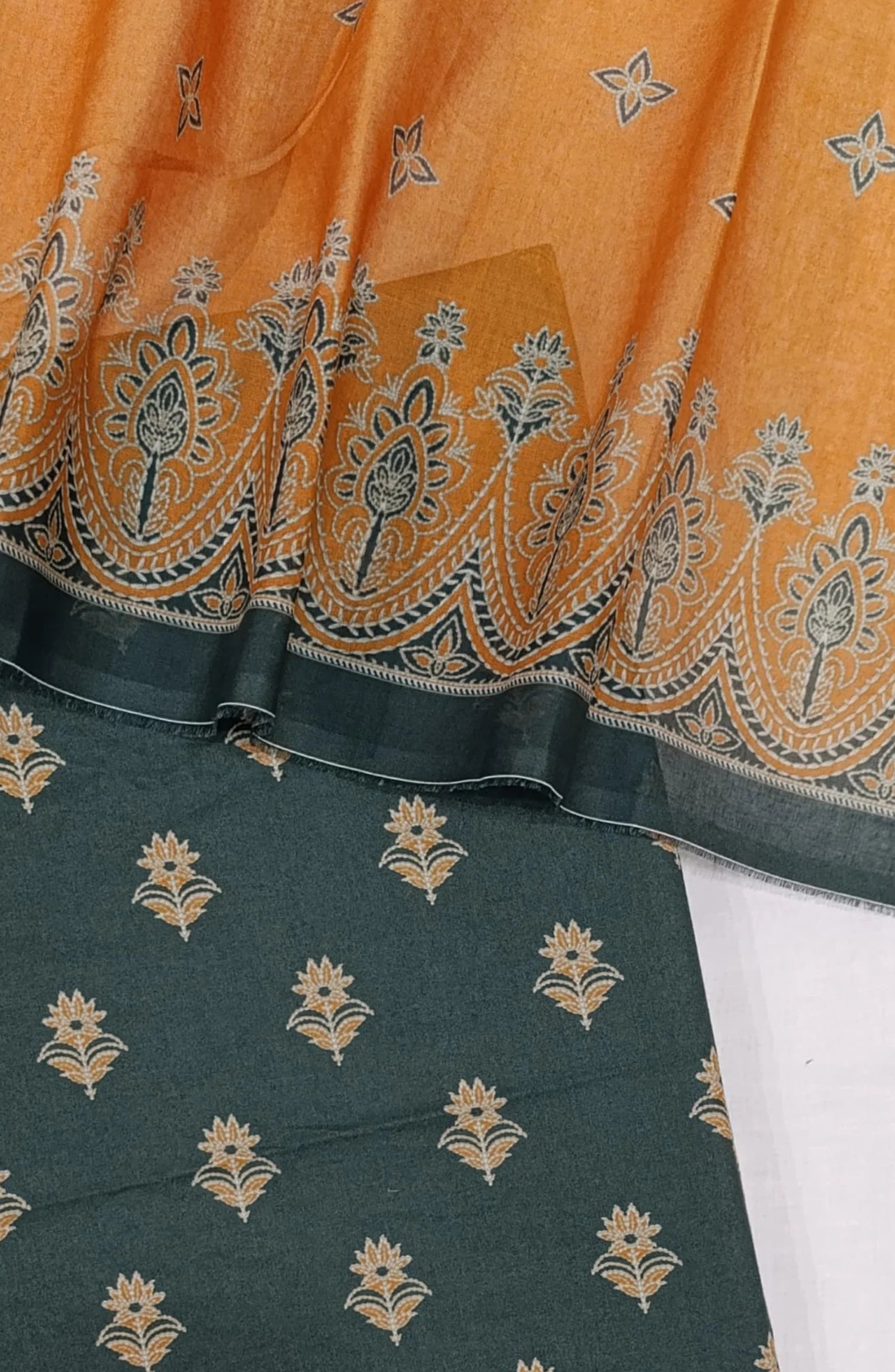 Bin Saeed Digital Printed Cotton Cambric Unstitched 3 Piece Suit - Design-18 - BS25DCC - green - Summer Collection