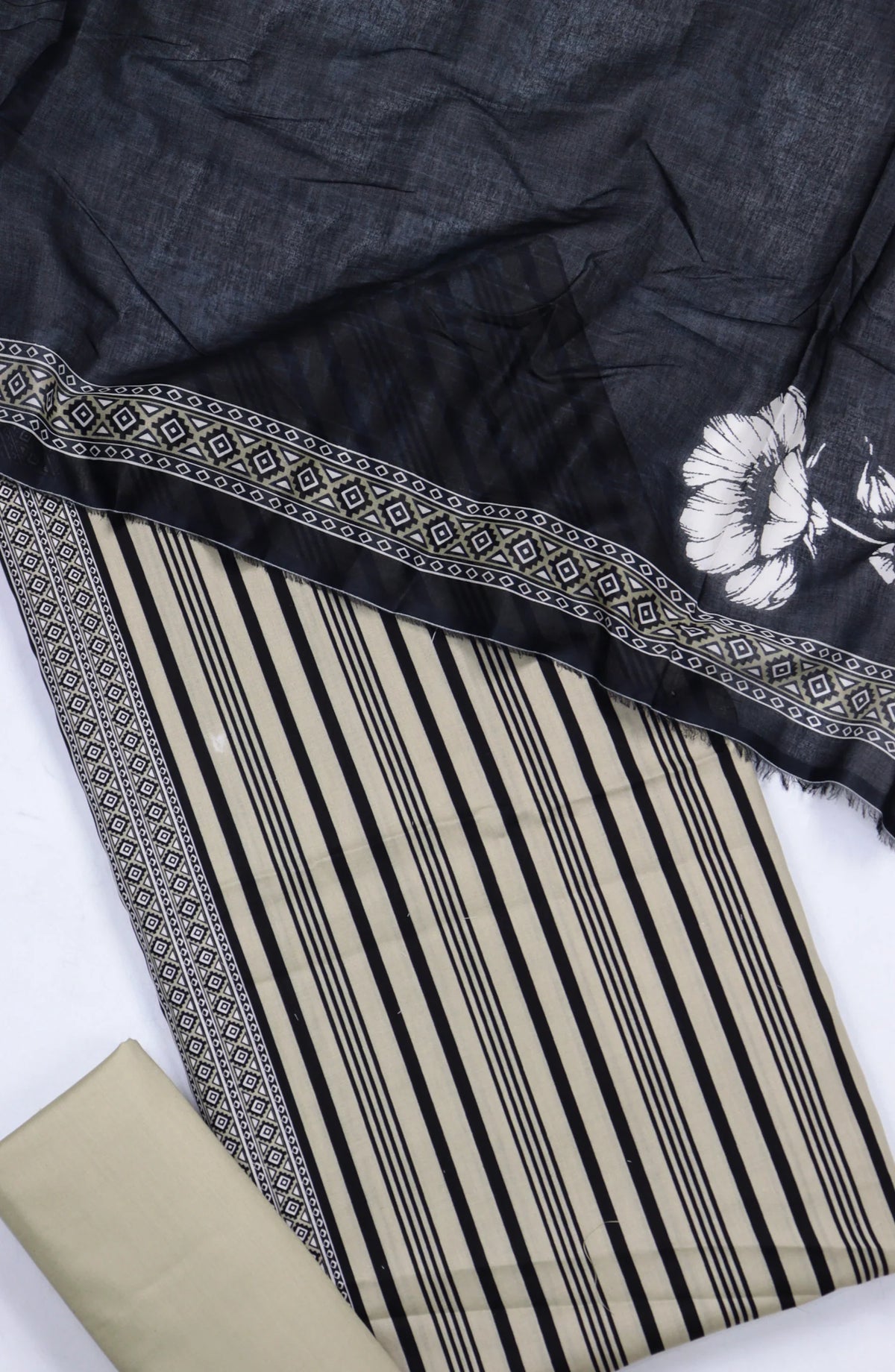 Bin Saeed Digital Printed Cotton Cambric Unstitched 3 Piece Suit - Design-42 - BS25DCC - Beige - Summer Collection