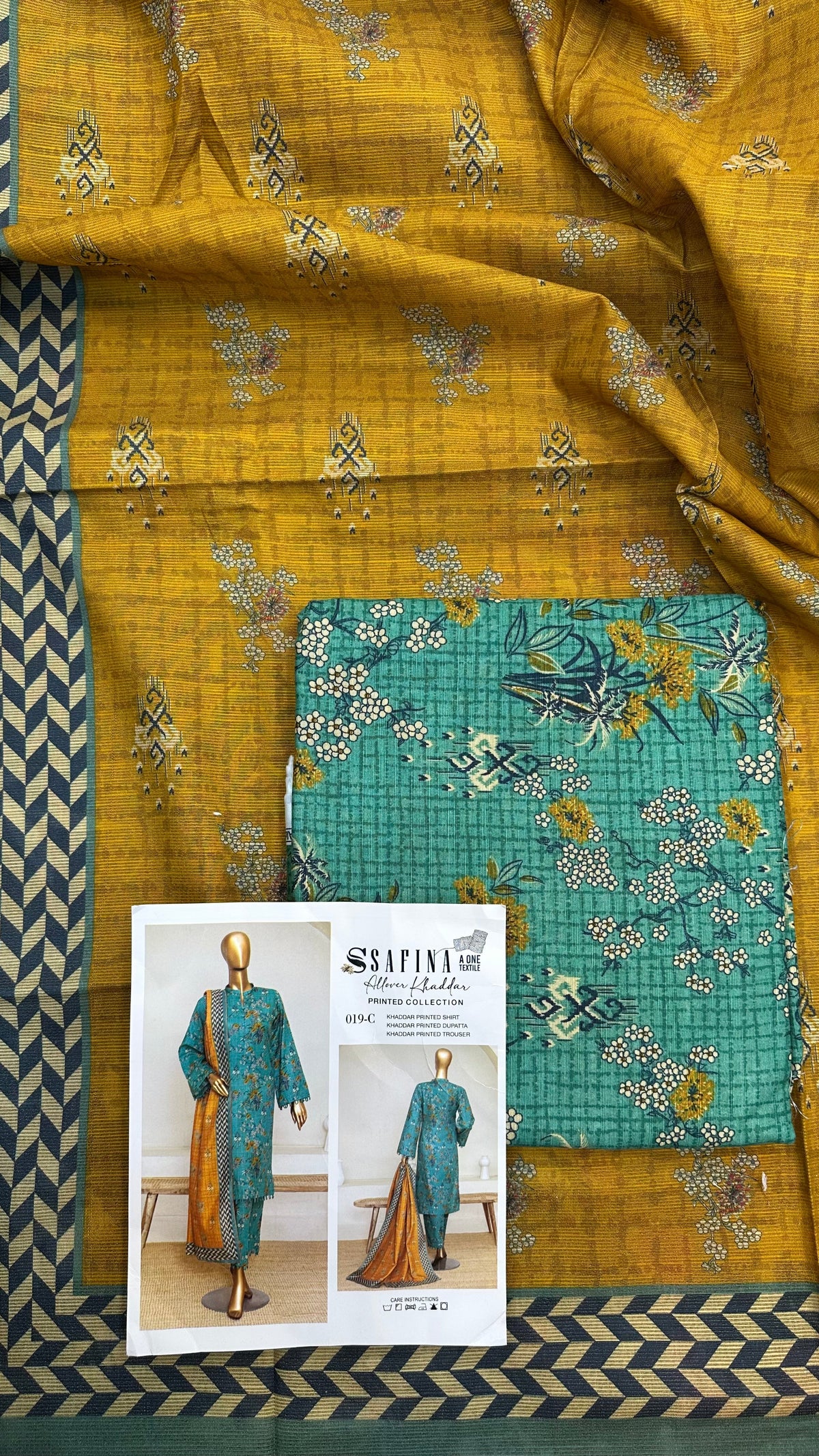 Safina 3pcs unstitched Slub khaddar/cotton 019-C