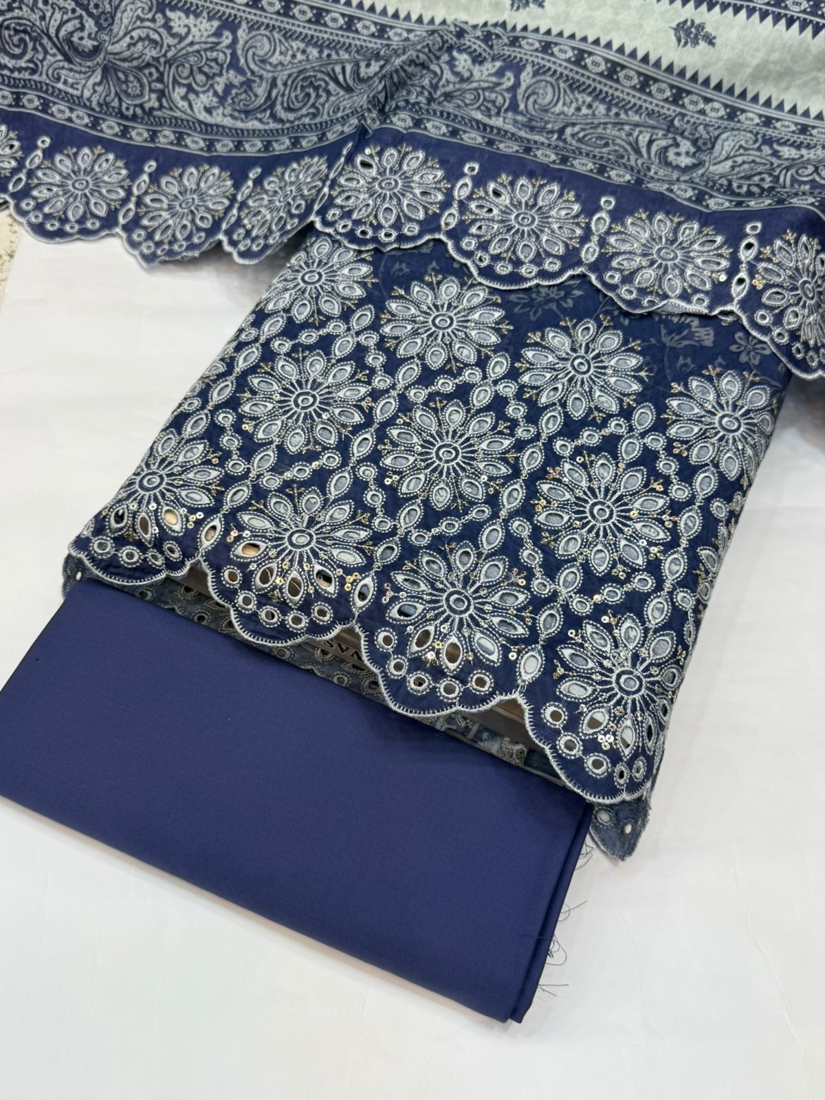 Bin Saeed Embroiderd Lawn Unstitched 3 Piece - AS - 2628 - Summer Collection