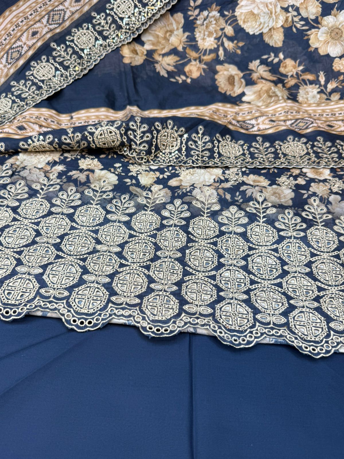Bin Saeed Embroiderd Lawn Unstitched 3 Piece - AS - 2622 - Summer Collection