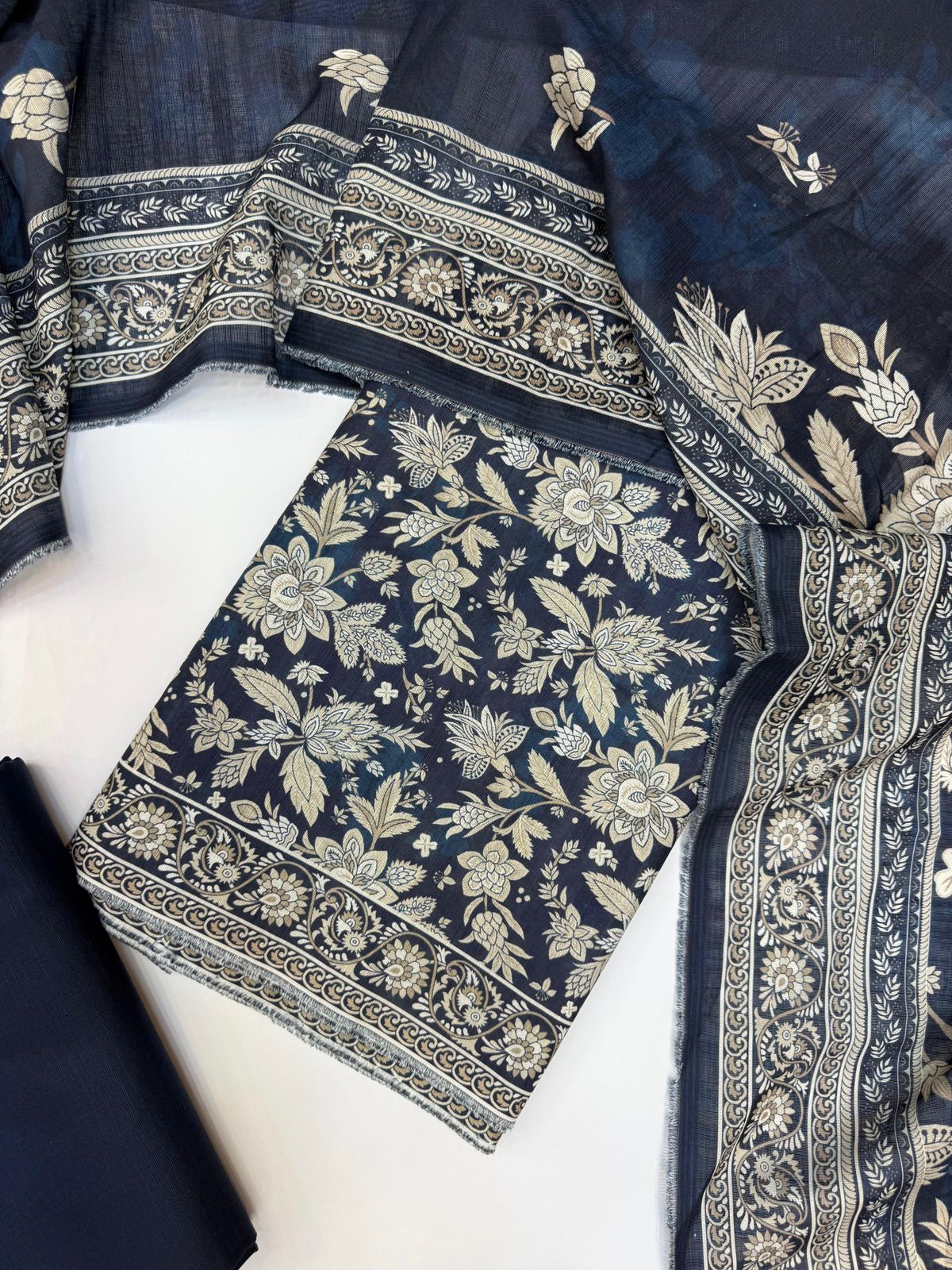 Bin Saeed Printed Khaddar Unstitched 3 Piece Suit - BS25KHD -Blue- Winter Collection