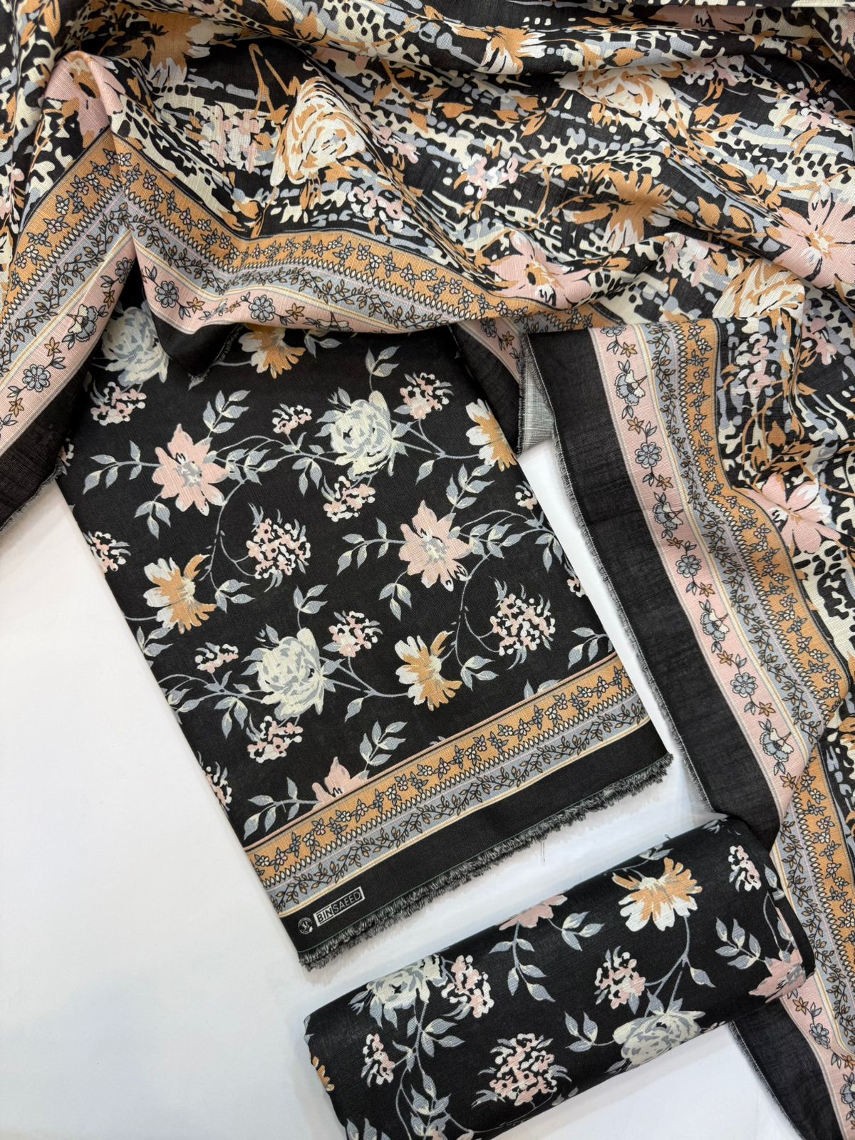 Bin Saeed Printed Khaddar Unstitched 3 Piece Suit - BS26KHD -BLACK- Winter Collection