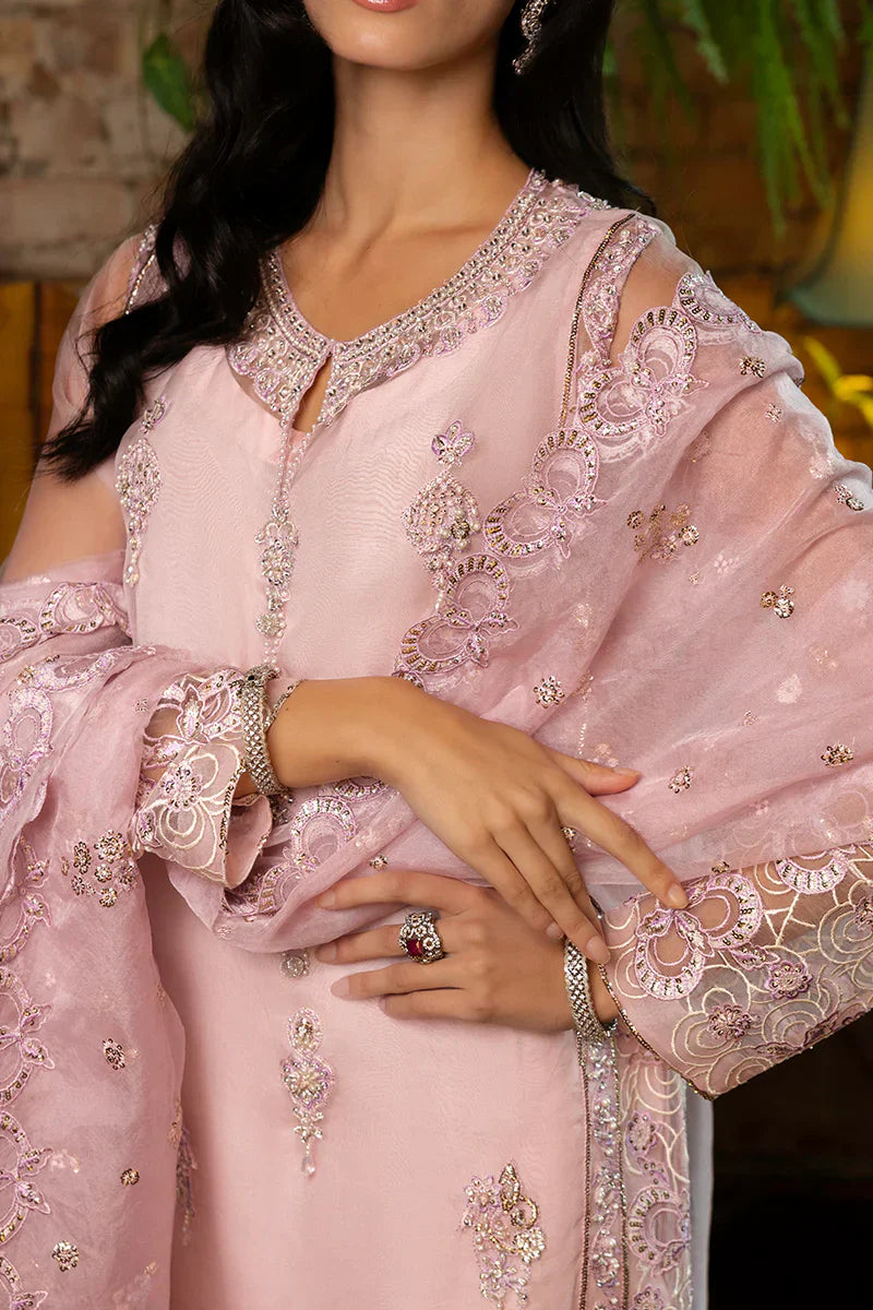 Nadine mushq