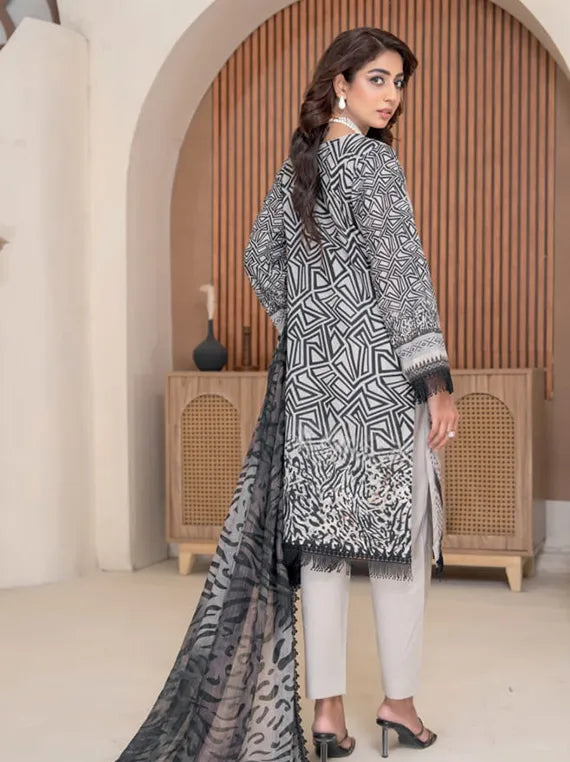 Nihaal Embroidered Lawn Collection 2025 by Riaz Arts (D-07)