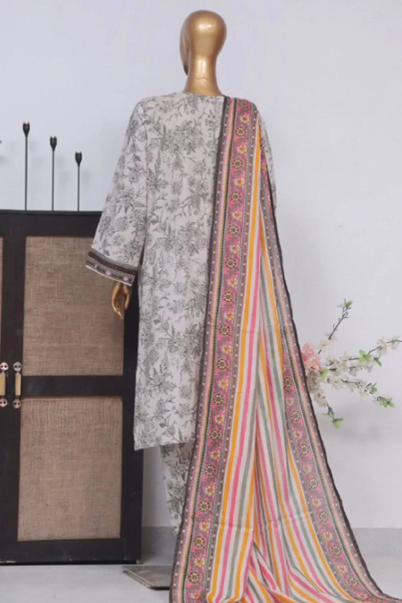 Bin Saeed Stitched 3 Piece Exclusive Printed Lawn Vol-03 Collection-SM-1528-Grey