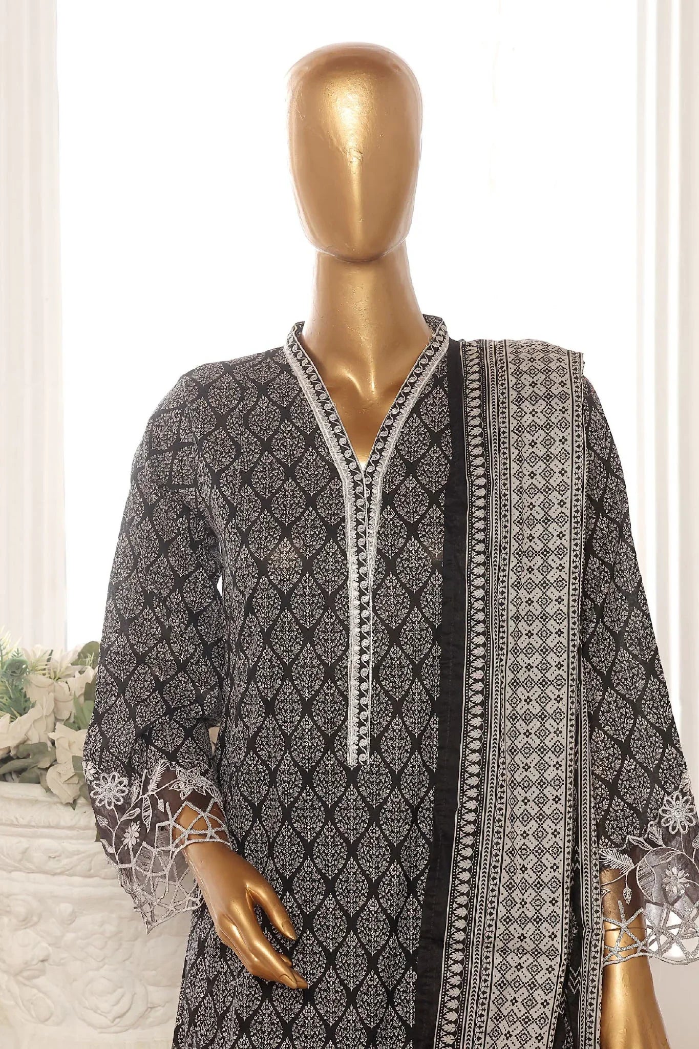 Bin Saeed Stitched 3 Piece Exclusive Lawn Frock Vol-01 Collection-AS-14573-Black