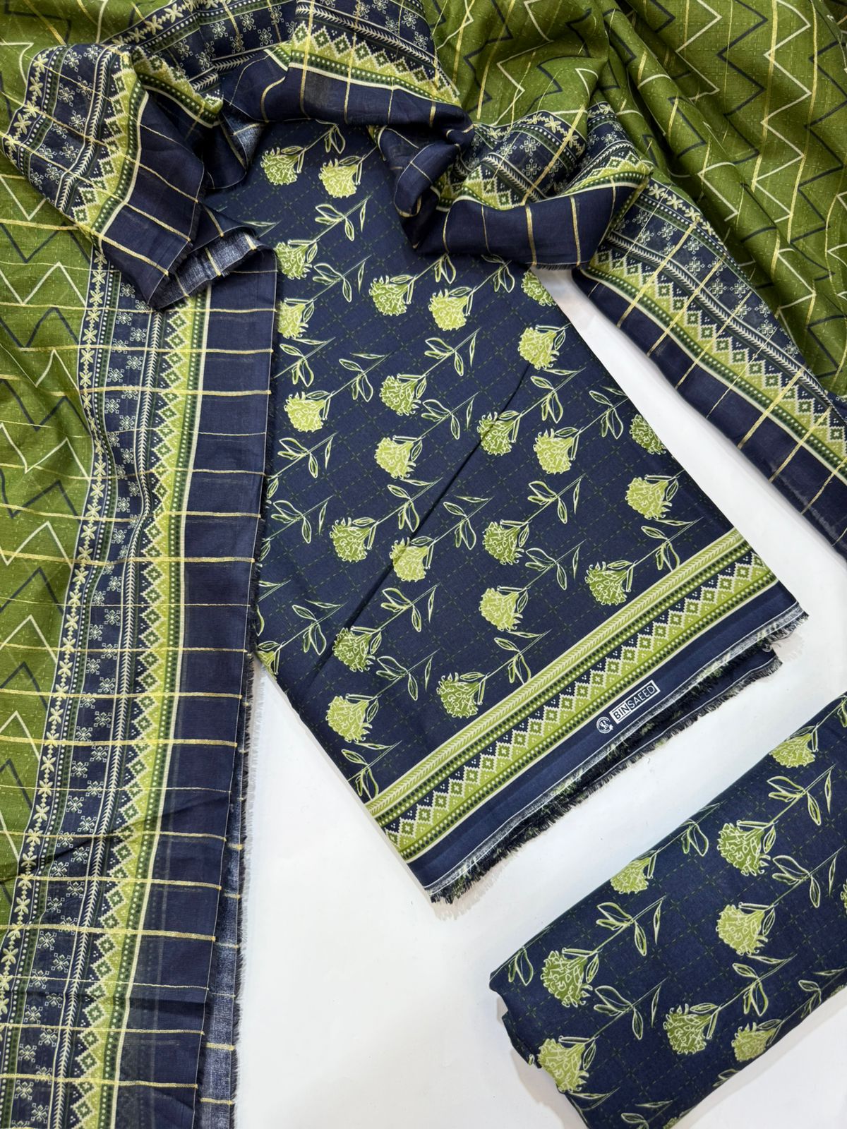 Bin Saeed Printed Lawn Unstitched 3 Piece Suit - D-09