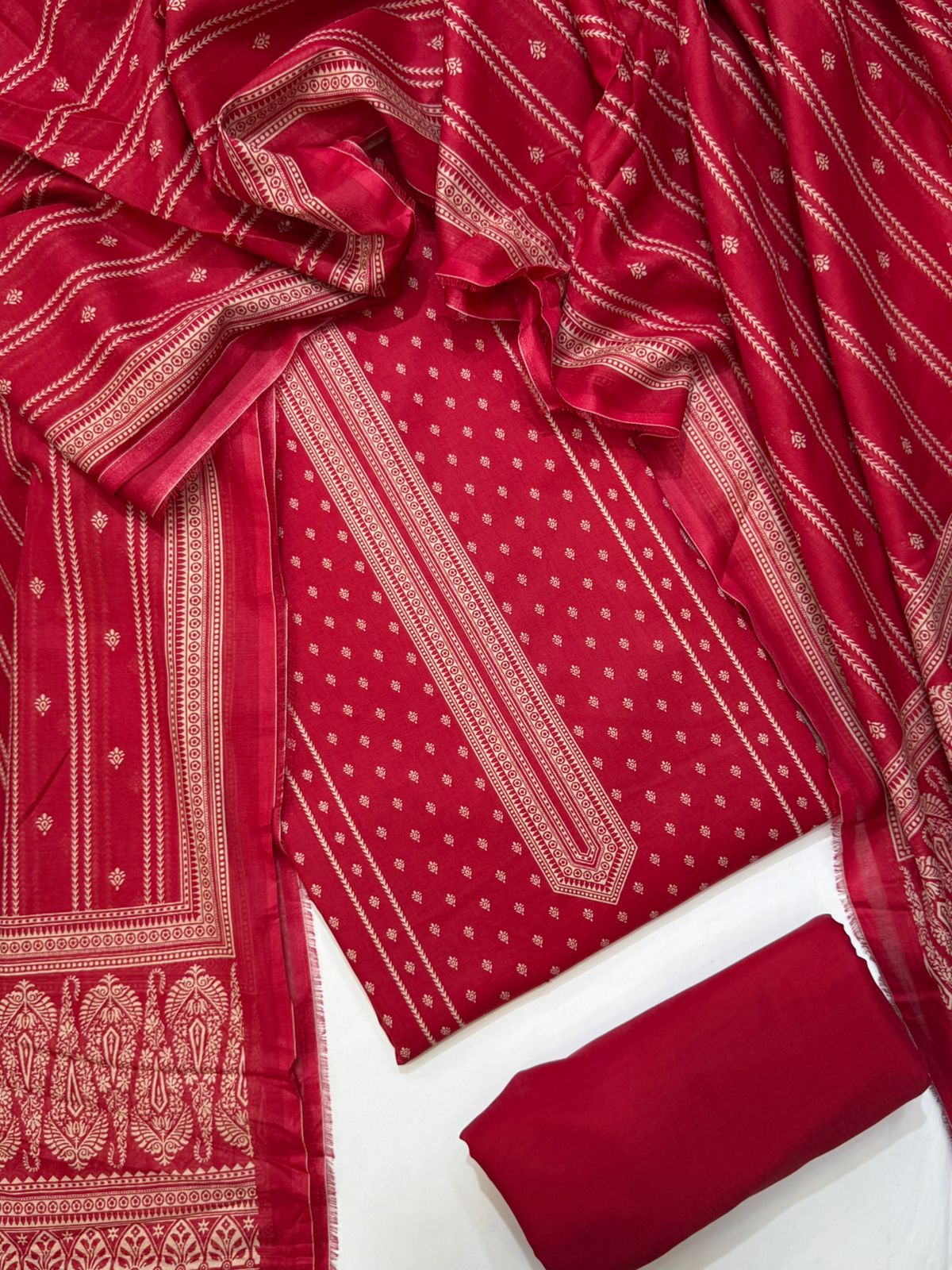 Bin Saeed Printed Lawn Unstitched 3 Piece Suit - D-13