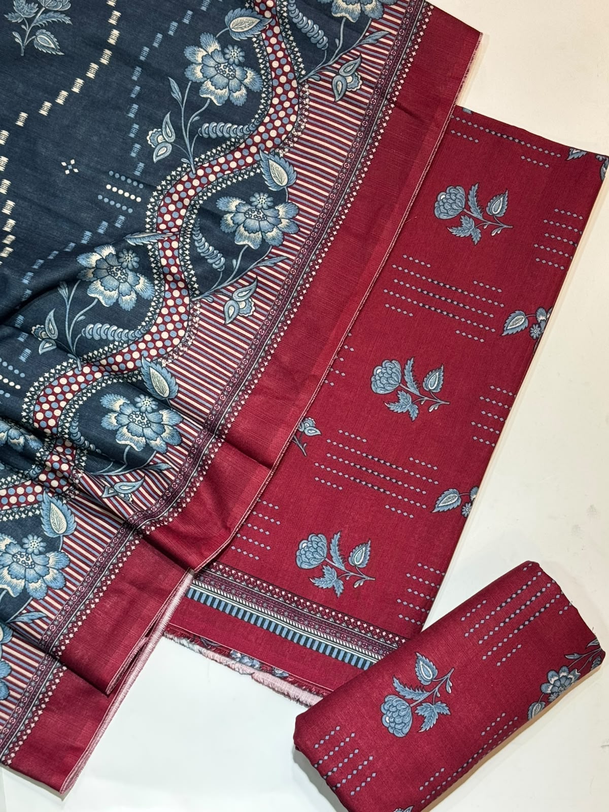 Bin Saeed Printed Khaddar Unstitched 3 Piece Suit - D-3
